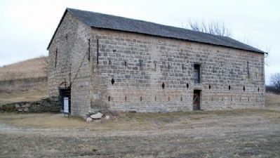 The Limestone Bank Barn and Marker image. Click for full size.