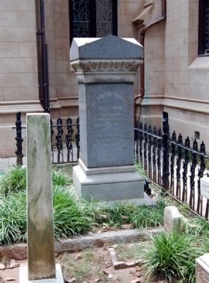 Hugh Smith Thompson Tombstone image. Click for full size.