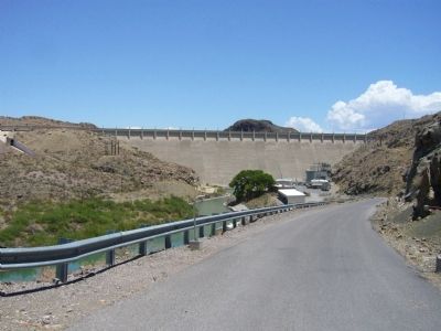 Elephant Butte Dam image. Click for full size.