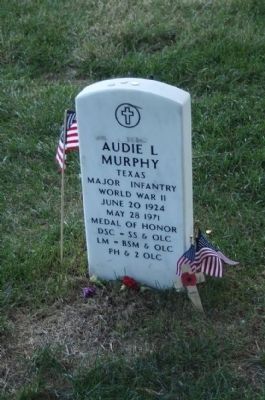 Audie Murphy as mentioned WW II hero, grave at Arlington National Cemetery image. Click for full size.