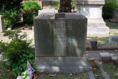 Henry and Rachel Mark Tombstone image. Click for full size.