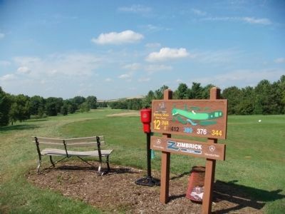Nearby Tee for 12th Hole image. Click for full size.