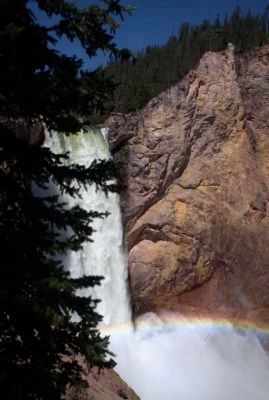 View of Lower Falls from Uncle Tom's Trail image. Click for full size.