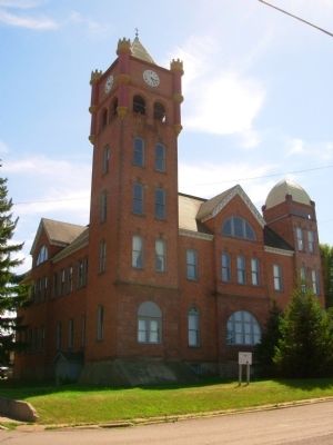 Historic Iron County Courthouse image. Click for full size.