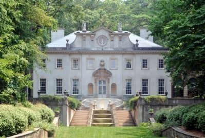 Swan House image. Click for full size.
