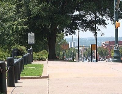 The East - West Streets In The City Of Columbia Marker, looking south along Gervais Street image. Click for full size.