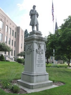 Civil War Memorial. Click for full size. Civil War Memorial image. Click for full size.