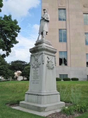 Civil War Memorial. Click for full size. Civil War Memorial image. Click for full size.
