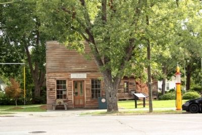 Post Office and General Store and Marker image. Click for full size.