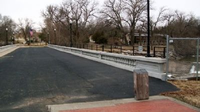 Cottonwood River Dam Marker. Click for full size. Cottonwood River Dam Marker image. Click for full size.
