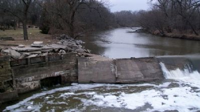 Cottonwood River Dam and Mill Walls. Click for full size. Cottonwood River Dam and Mill Walls image. Click for full size.