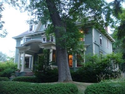 Smith-Ogg House. Click for full size. Smith-Ogg House image. Click for full size.