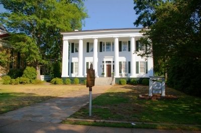 Antebellum Architecture Marker image. Click for full size.