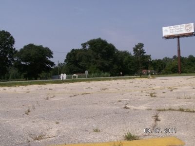 View when traveling westbound image. Click for full size.