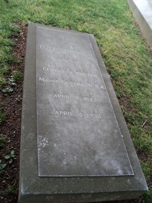 Grave of Elizabeth Bacon image. Click for full size.