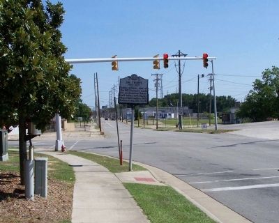 Jim Thorpe Marker, seen along US 301B at Falls Road. Click for full size. Jim Thorpe Marker, seen along US 301B at Falls Road image. Click for full size.