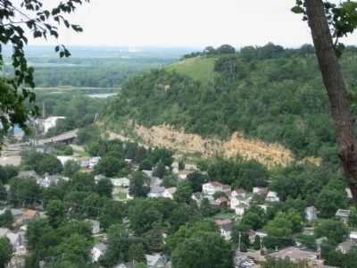 Mt. La Grange – Barn Bluff. Click for full size. Mt. La Grange – Barn Bluff image. Click for full size.