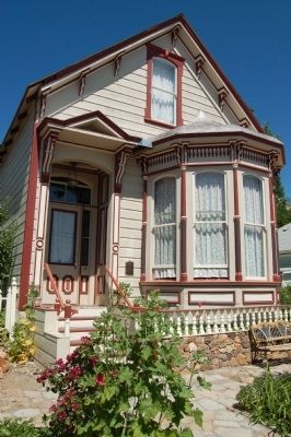 The Henry Piper House. Click for full size. The Henry Piper House image. Click for full size.