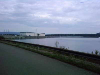 Nickajack Dam image. Click for full size.