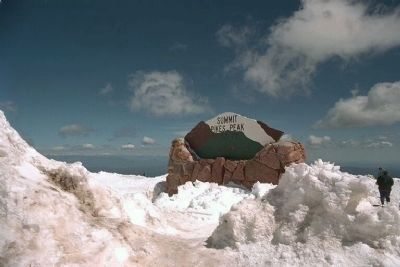 Pike's Peak Summit image. Click for full size.