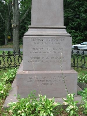 First Civil War Monument image. Click for full size.