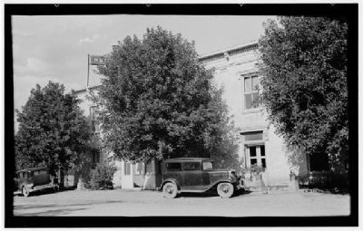 The Saint James Hotel image. Click for full size.