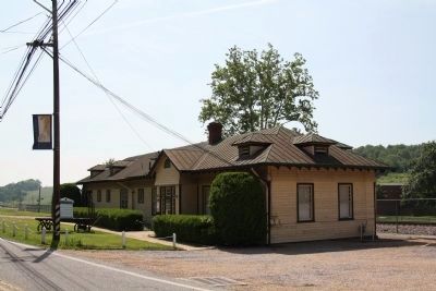Former Norfolk & Western Railroad Station, Emory, Va. image. Click for full size.
