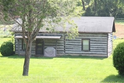 Log House Behind Buchanan-Blakemore House image. Click for full size.