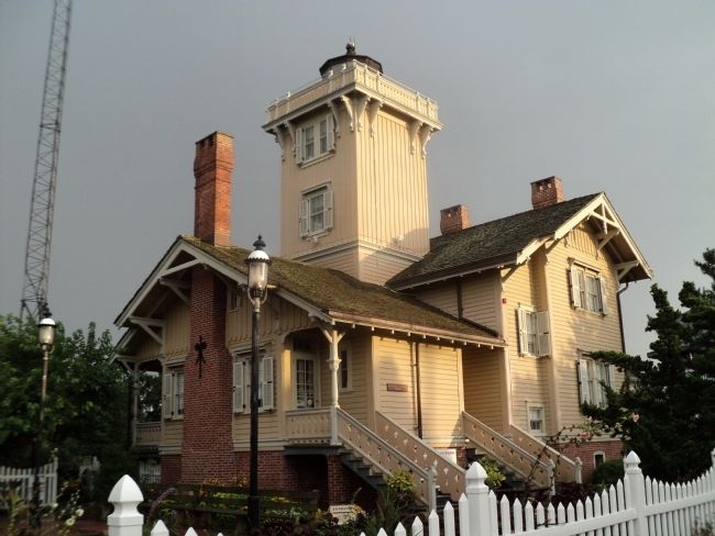 Hereford Inlet Lighthouse. Click for full size. Hereford Inlet Lighthouse image. Click for full size.