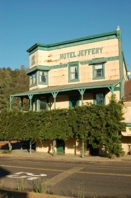 Jeffery Hotel image. Click for full size.