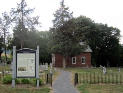 Oakland Presbyterian Church (east side) image. Click for full size.