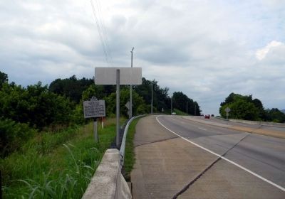 Wide view of the Sabine Hill Marker image. Click for full size.