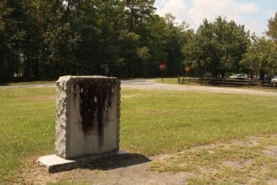 Moorefield Memorial Highway, Southern Terminus Marker with U.S. 78 seen in background image. Click for full size.