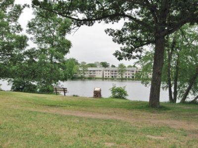 Half Moon Lake and Marker image. Click for full size.