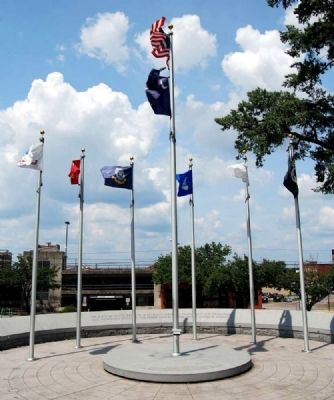 South Carolina Veterans Memorial image. Click for full size.