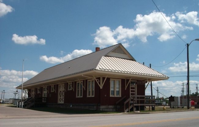 'Old Seymour Depot' - - NOW "Jackson County Visitor's Center" image. Click for full size.