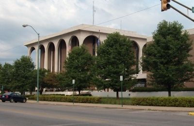 Looking North/West - - Clark County Courthouse image. Click for full size.