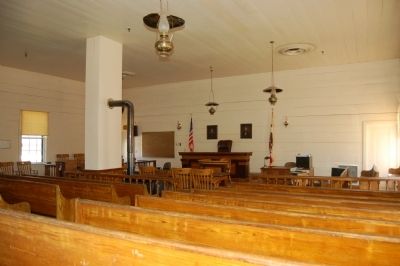 Mariposa County Court House Courtroom image. Click for full size.