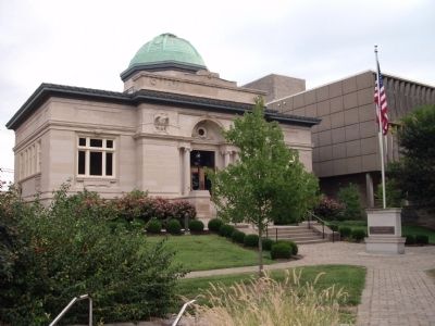Jeffersonville Carnegie Library image. Click for full size.