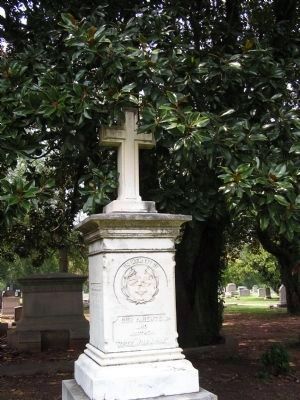 General Gregg's Grave Marker. Click for full size. General Gregg's Grave Marker image. Click for full size.