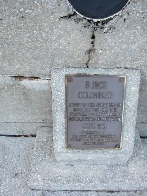 Plaque on Second Columbiad image. Click for full size.
