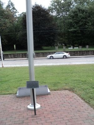 The American Side of the Street Marker image. Click for full size.