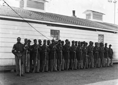 District of Columbia. Company E, 4th U.S. Colored Infantry, at Fort Lincoln image. Click for full size.
