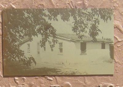 Close-Up of Photo Displayed on Marker image. Click for full size.