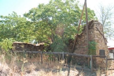 D. Ghirardelli & Co. Store Ruins image. Click for full size.