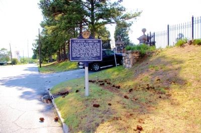 Linwood Cemetery Marker, Side 1 image. Click for full size.
