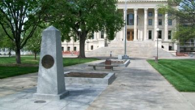 Kansas Veterans' Memorial image. Click for full size.