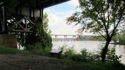 James River (facing downriver) image. Click for full size.