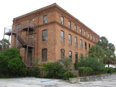 The Andres Diaz Building. Click for full size. The Andres Diaz Building image. Click for full size.