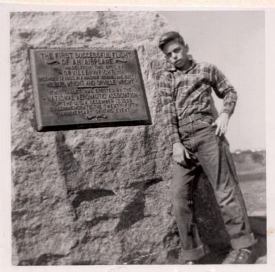 The First Successful Flight of an Airplane Marker image. Click for full size.
